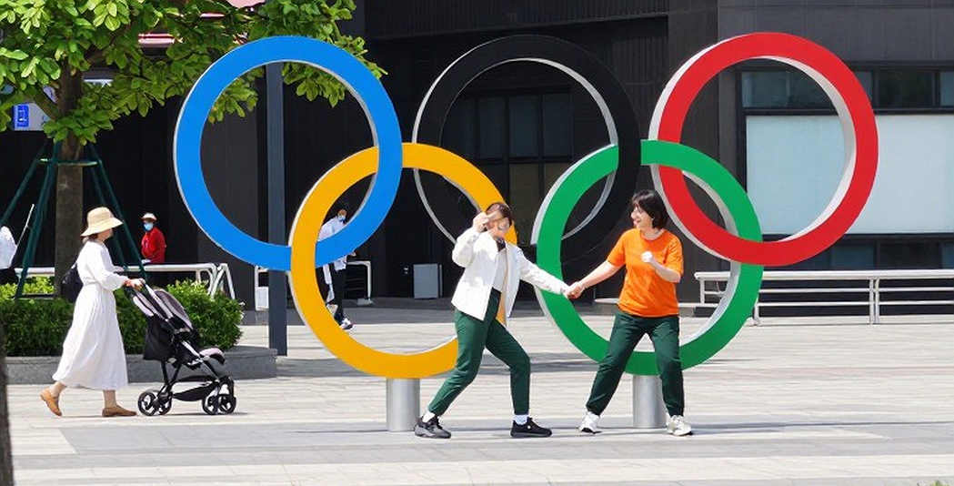 খালি ফাইল, খালি টার্ফ: বাংলাদেশ হকির হারানো খাতা